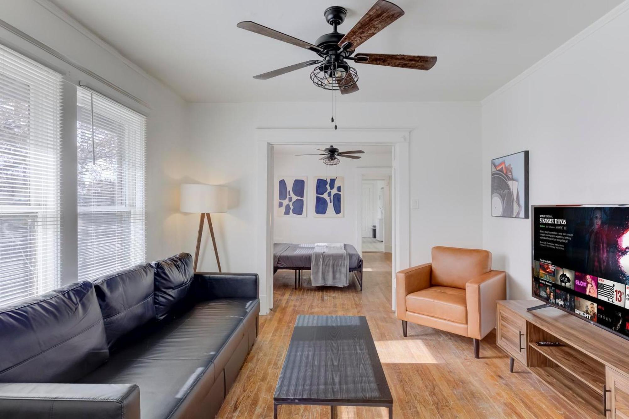 Charming Cooper-Young Flat In The Heart Of Memphis Exterior foto